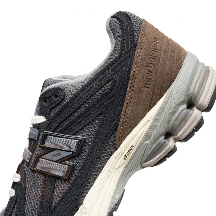Кросівки New Balance Unisex 1906 FE Phantom Shoes M1906FE